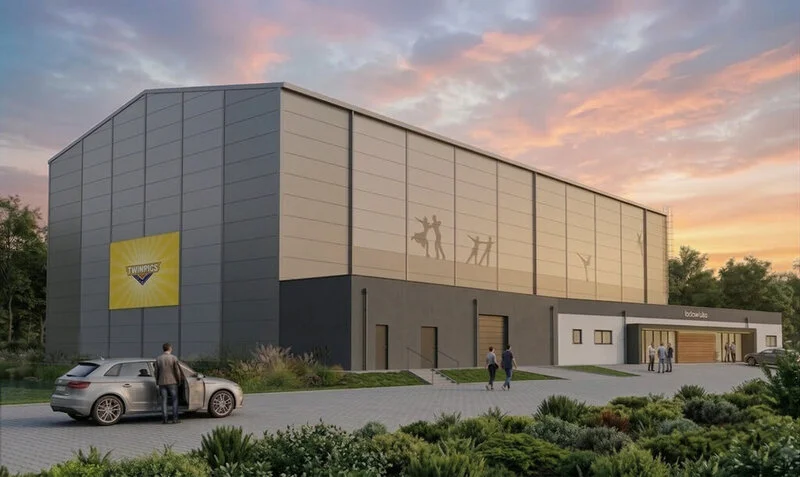 Kryte lodowisko i część wspinaczkowa powstają w Żorach. Obiekt będzie działał przez cały rok