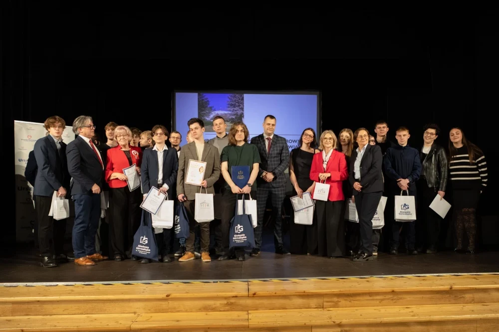 Młodzież z Rudy Śląskiej sprawdziła swoją wiedzę o Sejmie. Zwycięzcy pojadą do Warszawy