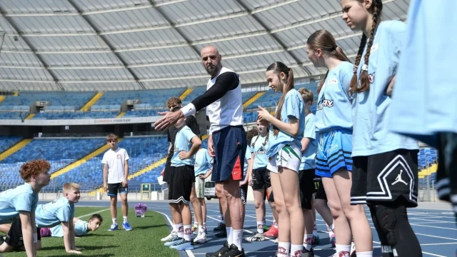 Marcin Gortat Camp 2026 na Stadionie Śląskim. 130 dzieci trenowało z legendą NBA