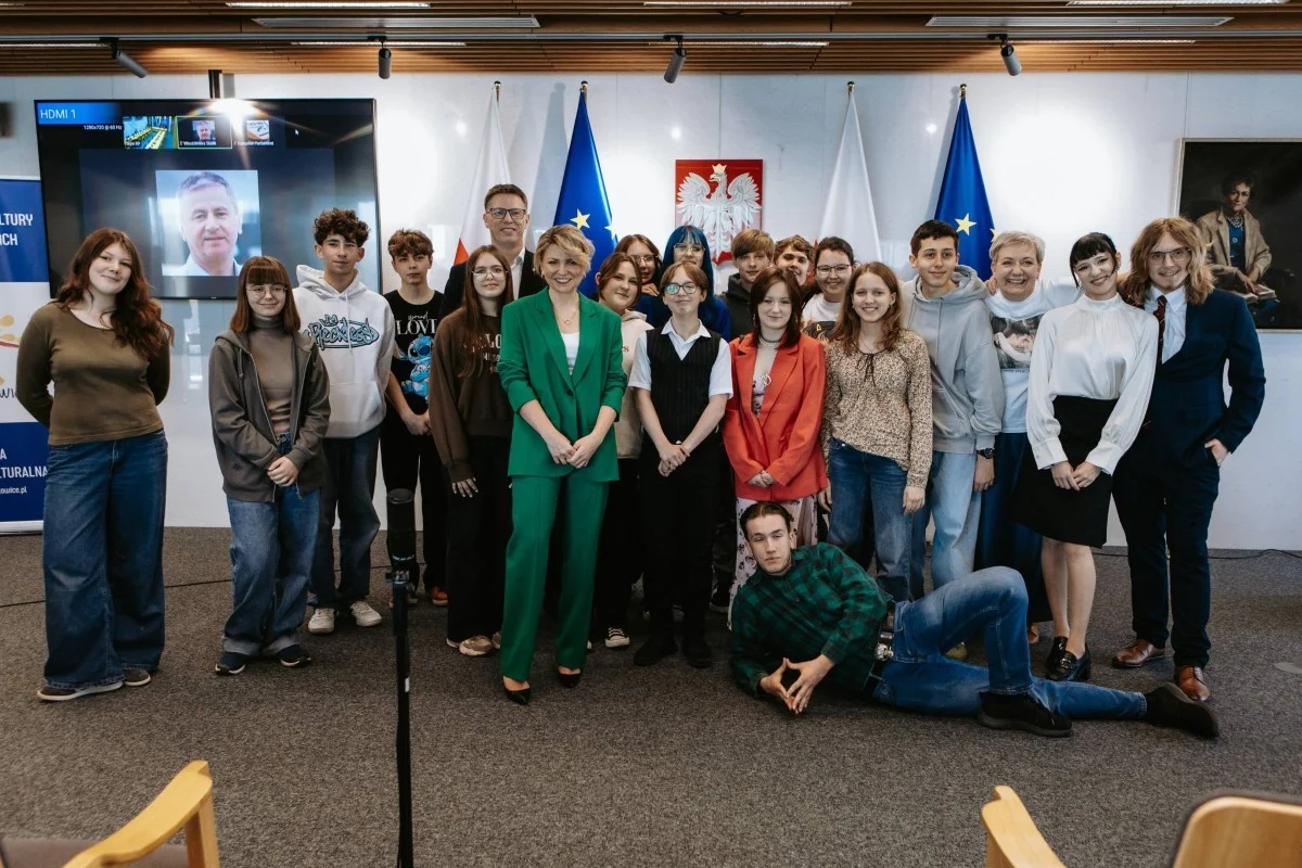 Świętochłowice w Sejmie. Daniel Beger i młodzież z MDK o hejcie i przemocy