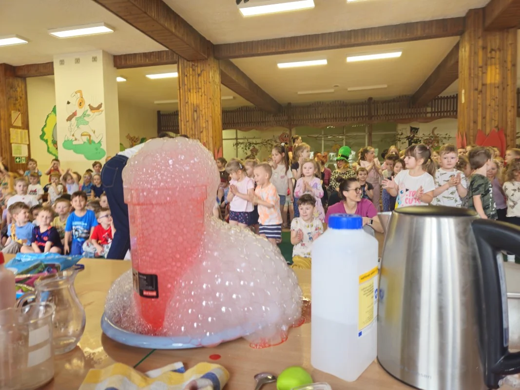 Uczniowie z Bytomia uczą przez eksperymenty. STEM_LAB w praktyce