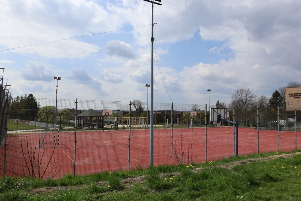 Boisko na Orliku ponownie dostępne. Sprawdź godziny otwarcia