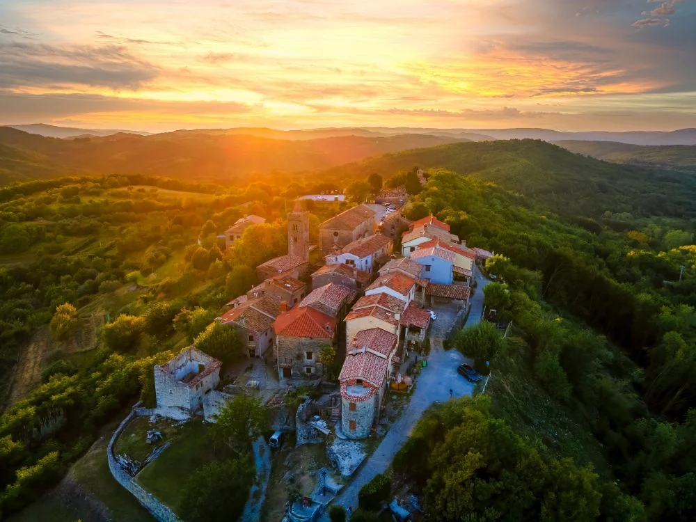 Nieco mniej znane miasta Włoch - jakie warto zobaczyć na własne oczy? 