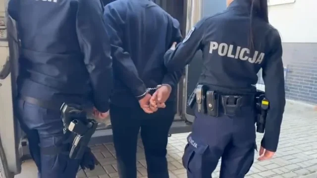 34-latek trafi do więzienia. Wsiadł za kierownicę mimo zakazu. Wyrok zapadł w kilka godzin