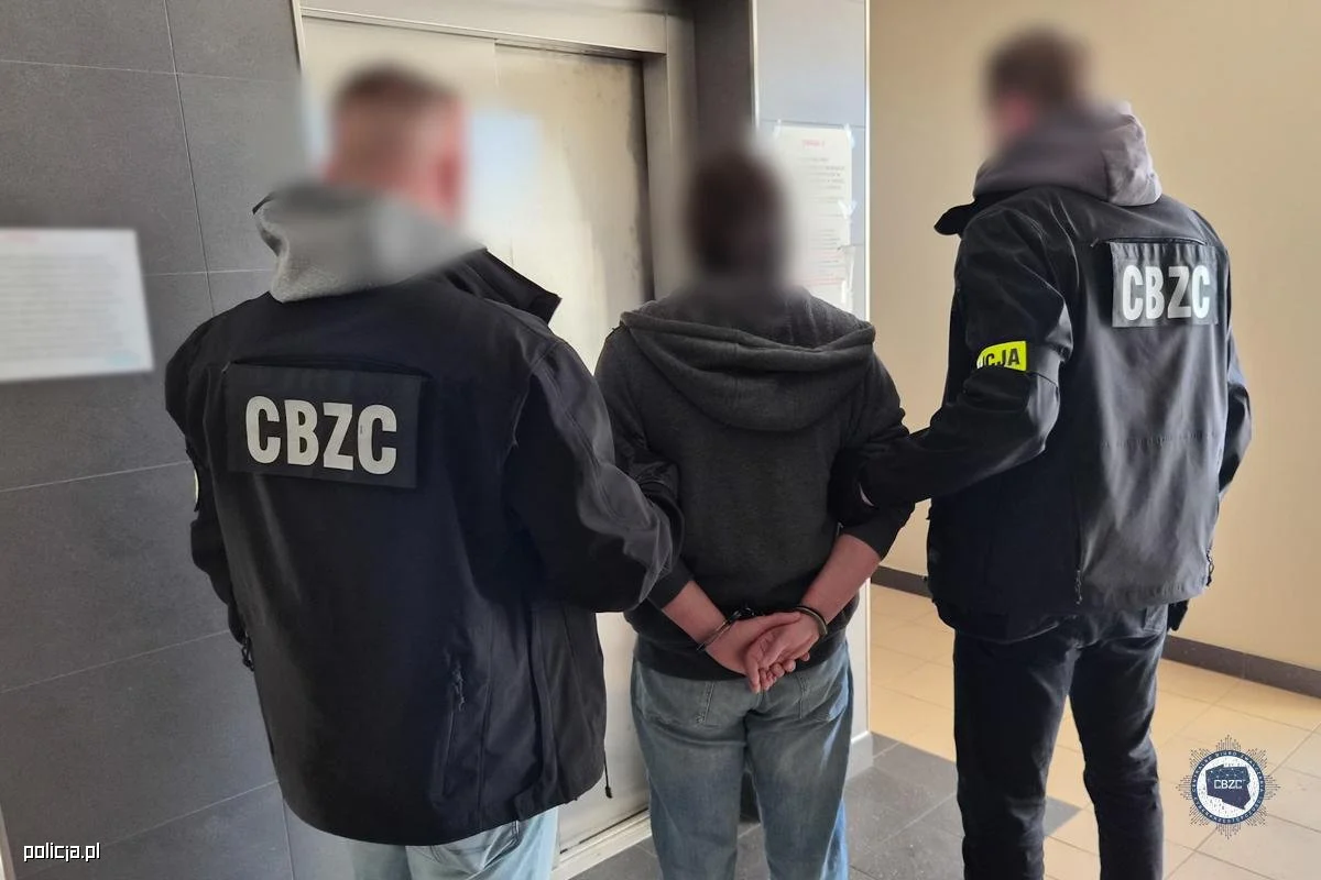 Operacja „Hellfire” w całej Polsce. Policja uderzyła w sprawców przestępstw wobec dzieci.