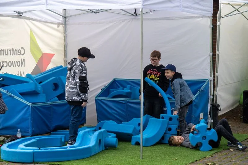 1600 dzieci odkrywało naukę w Rybniku. Festiwal Nauki Kampus pełen eksperymentów i technologii fot. M. Szymura (15)
