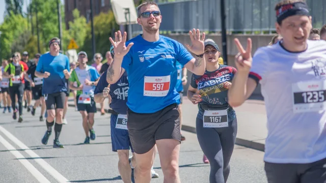 2. JBL Run za nami. Ponad tysiąc biegaczy na ulicach Katowic [GALERIA ZDJĘĆ]