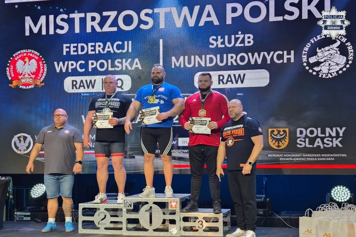 Katowicki policjant z rekordem Polski. Krzysztof Banaś znów na podium