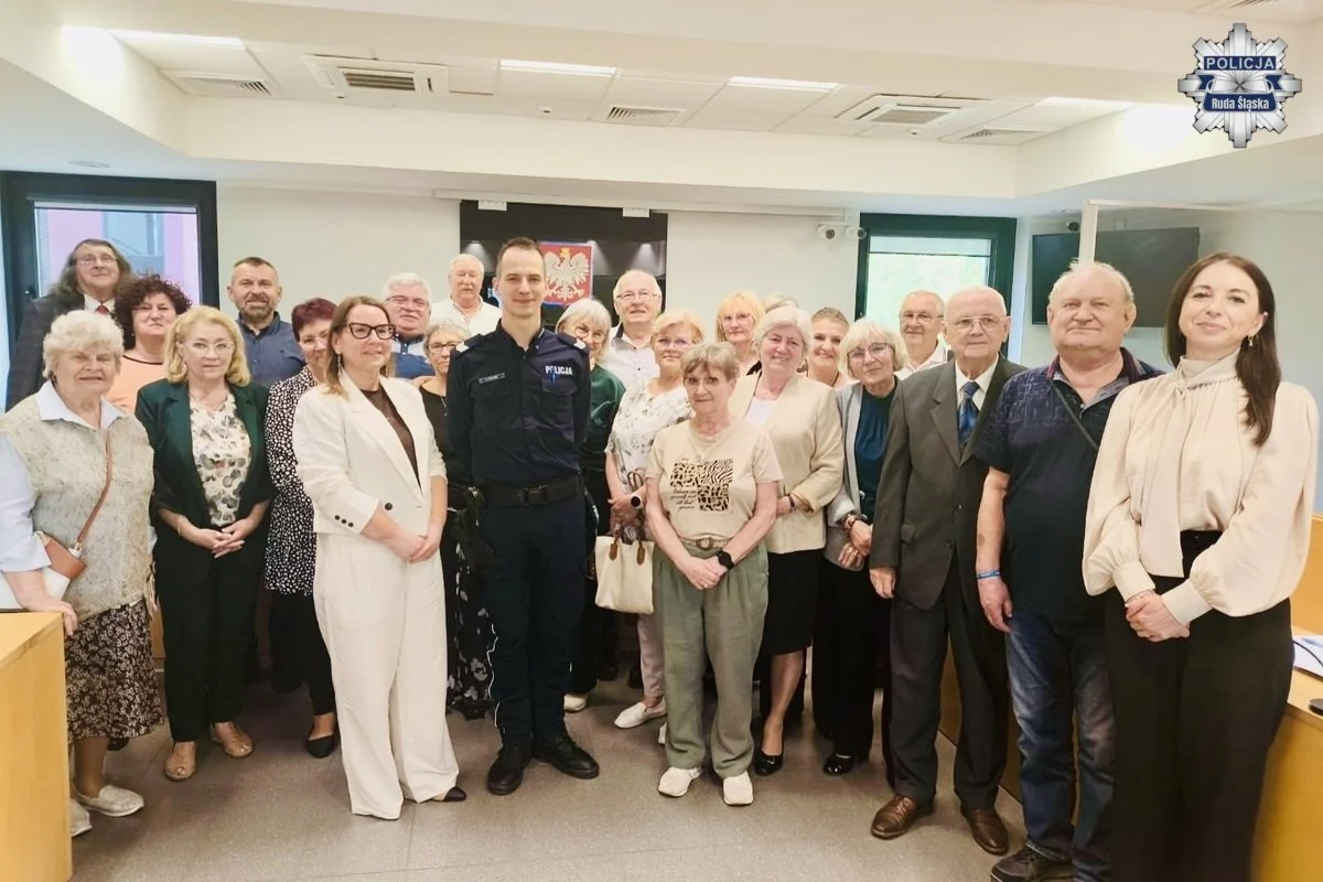 Seniorzy w Rudzie Śląskiej usłyszeli, jak działają oszuści
