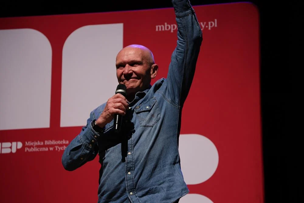 Tury Kultury w MBP Tychy. Marek Siudym zdradził kulisy aktorskiej pracy