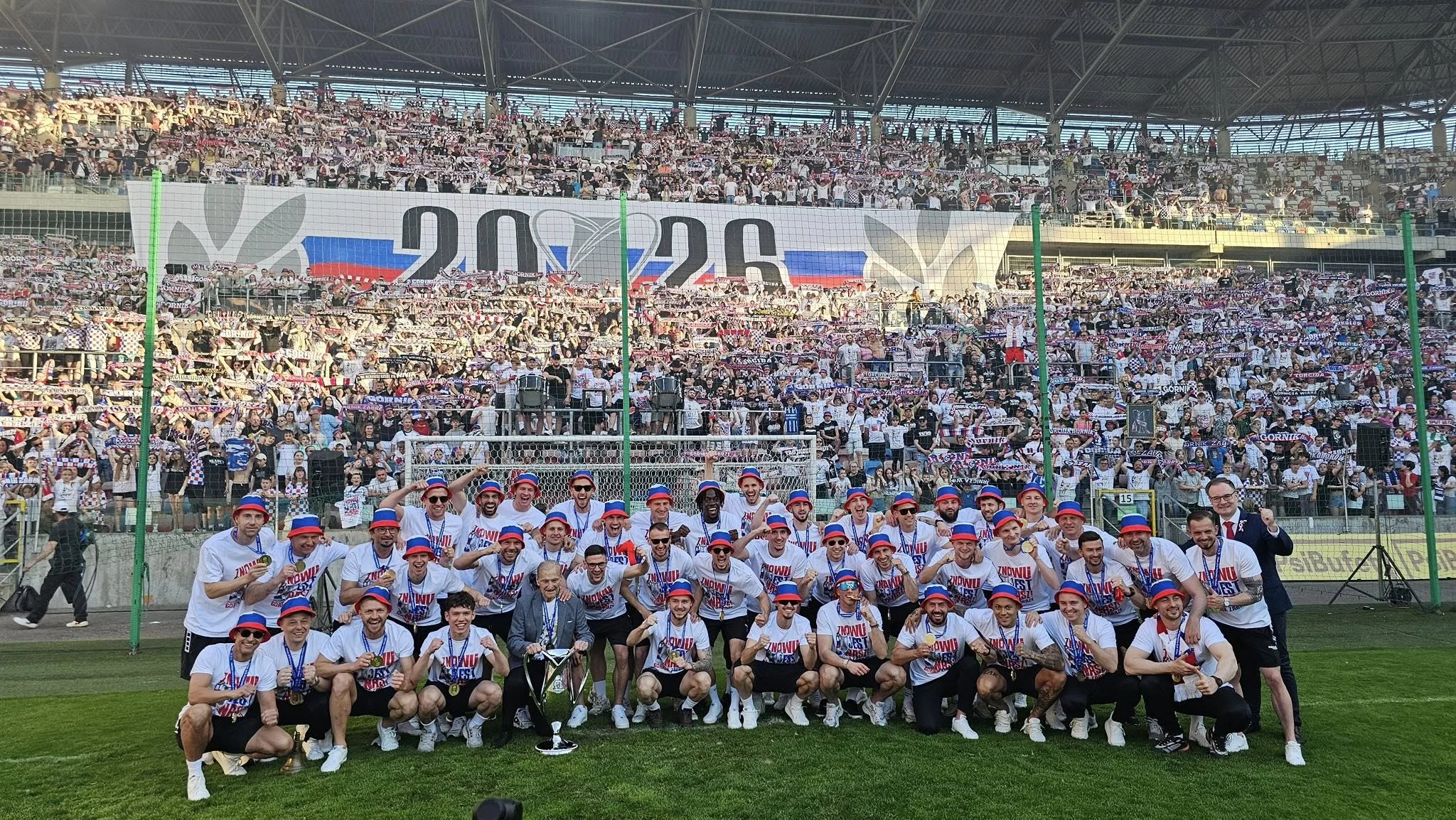 Górnik Zabrze sprzedany. Klub przechodzi w ręce spółki Lukasa Podolskiego / fot. Kamil Żbikowski