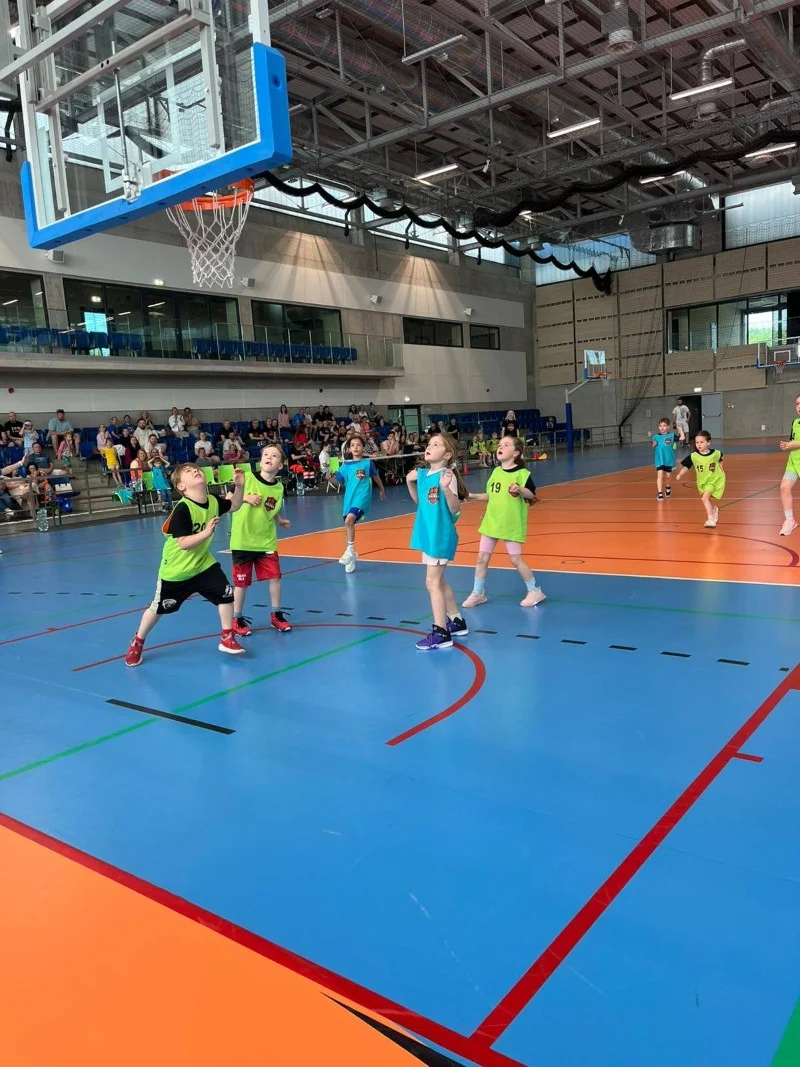 Pierwsze urodziny Basket Kalinka Świętochłowice. Był turniej i sportowe święto / fot. OSiR Skałka FB