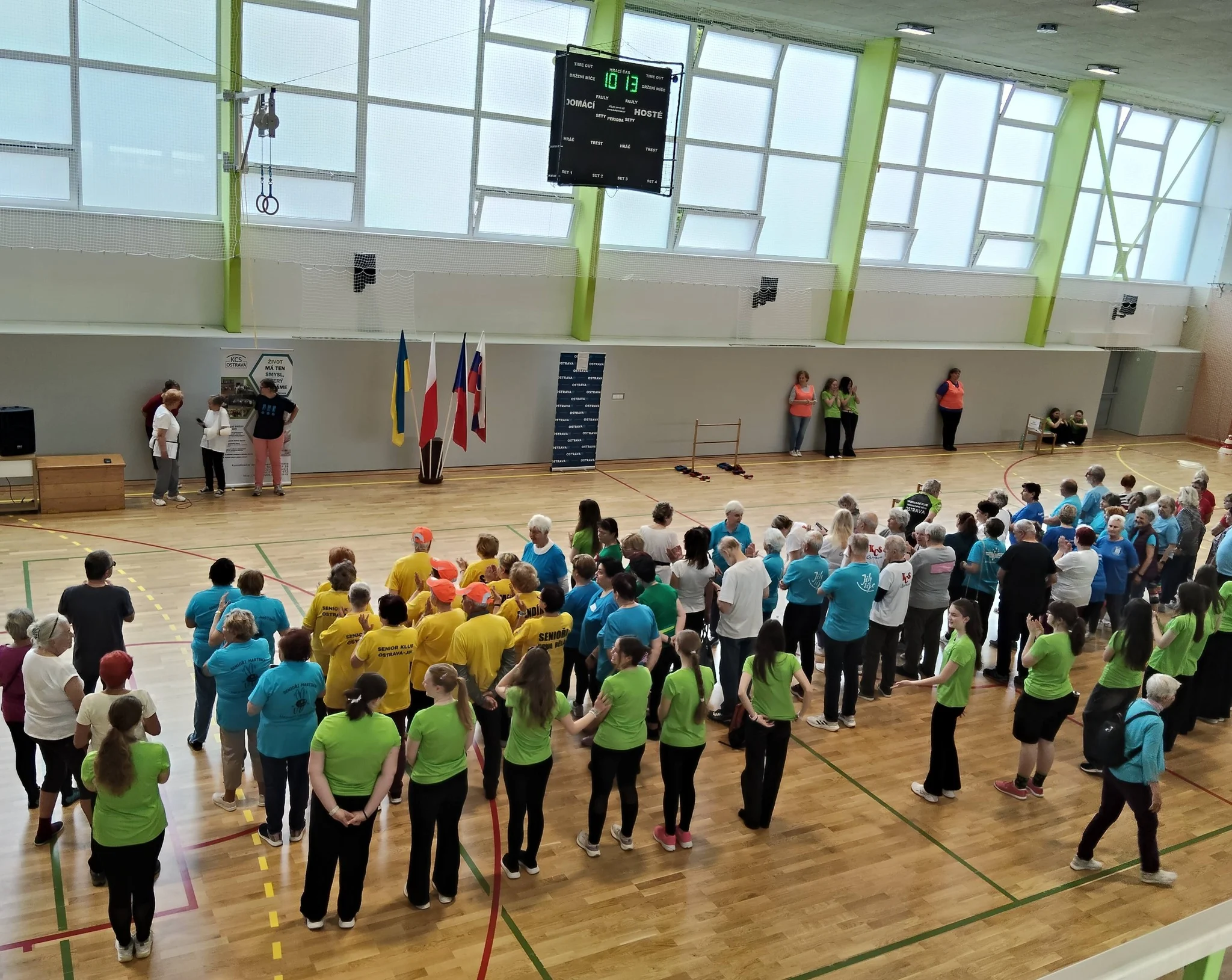Seniorzy z Mikołowa pokazali sportową energię w Ostrawie / fot. Seniorzy Powiatu Mikołowskiego