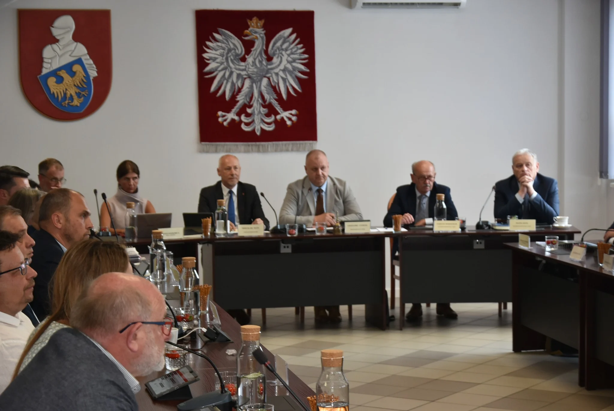 Absolutorium dla Zarządu Powiatu Mikołowskiego. Na sesji wrócił temat ACZ