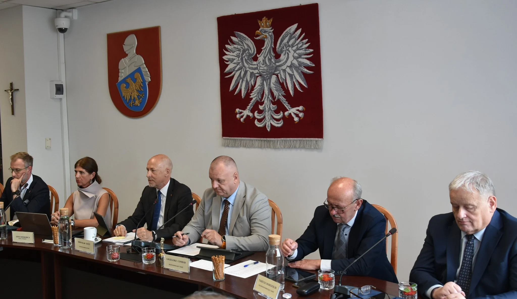 Zarząd Powiatu Mikołowskiego z absolutorium za 2025 rol / fot. Aktualności Powiatu Mikołowskiego