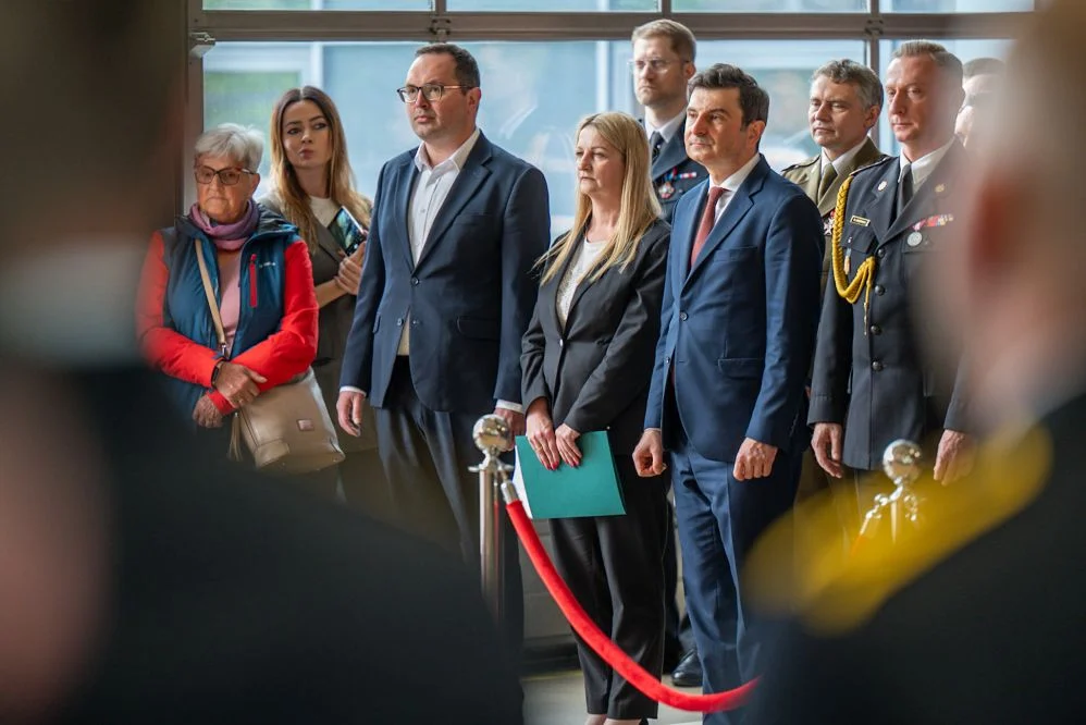 Dzień Strażaka w Mikołowie. Odznaczenia, awanse i nowy sprzęt za miliony złotych (1)