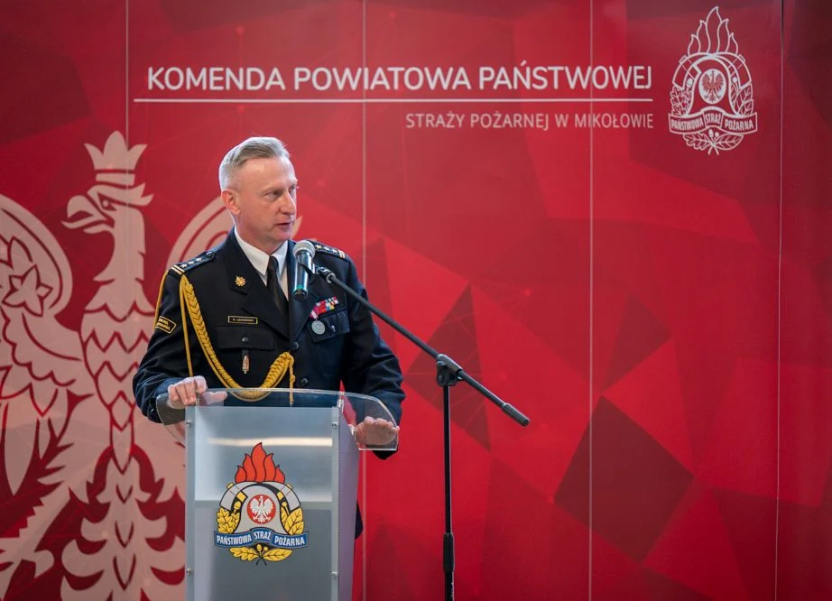Dzień Strażaka w Mikołowie. Odznaczenia, awanse i nowy sprzęt za miliony złotych (8)