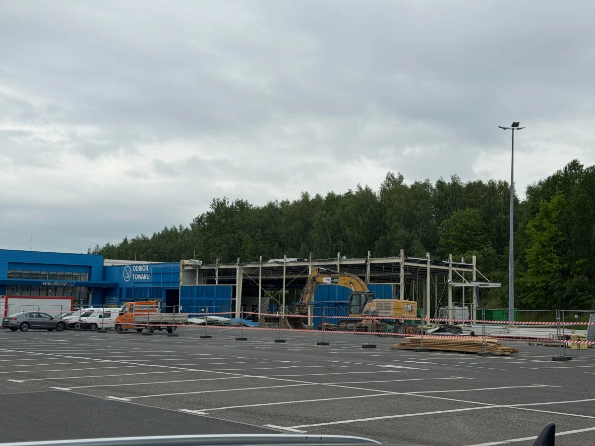 Ruda Śląska: przy ul. Bukowej powstanie nowy park handlowy. Ruszyły pierwsze prace