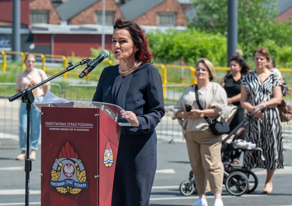 Miejskie Obchody Dnia Strażaka w Chorzowie. Uhonorowano funkcjonariuszy PSP (3)