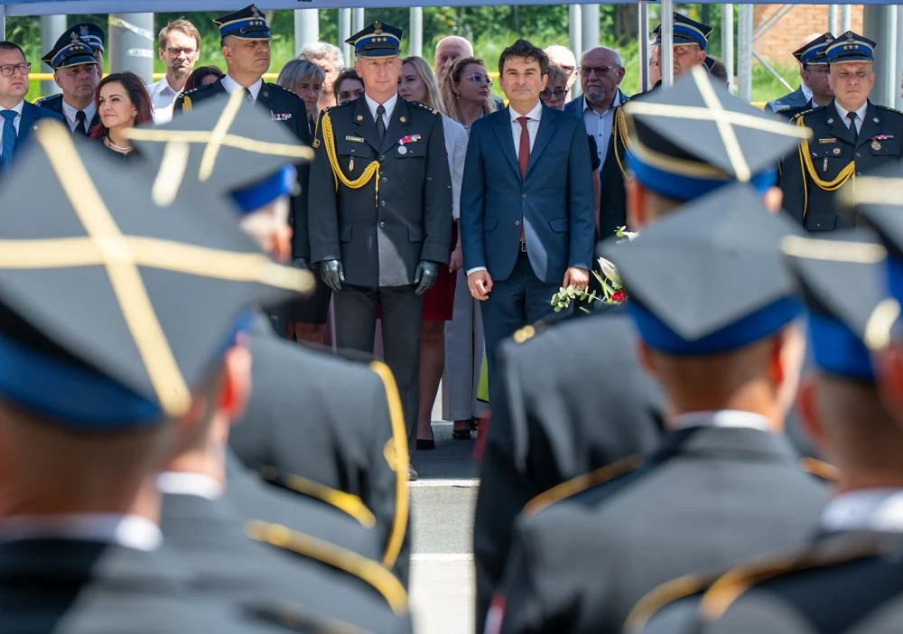 Miejskie Obchody Dnia Strażaka w Chorzowie. Uhonorowano funkcjonariuszy PSP (5)