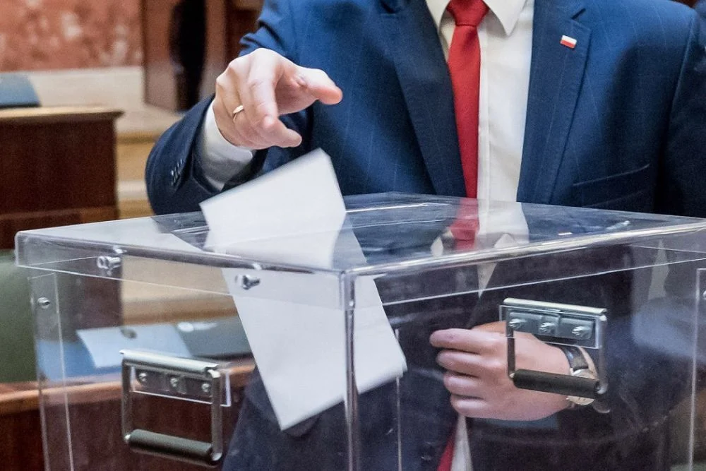 Młodzi z Piekar Śląskich mogą zostać radnymi. Trwa nabór do Młodzieżowego Sejmiku