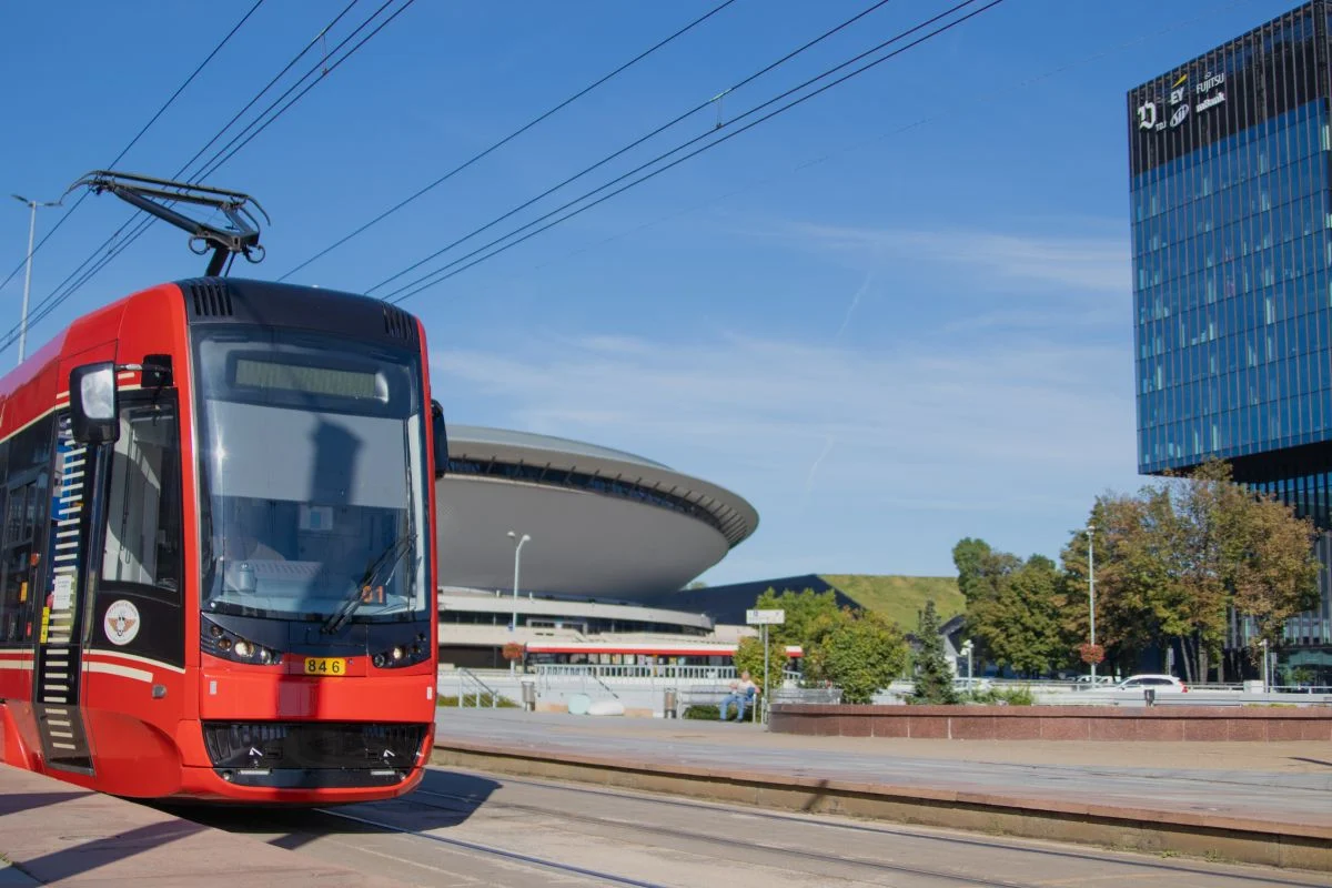 Przywrócenie stałych tras i tramwajów pomiędzy Rondem a Rynkiem w Katowicach
