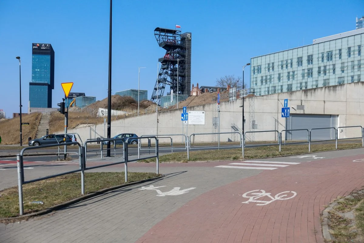 Nowe drogi rowerowe przy ul. Sikorskiego, Mieszka I, Tysiąclecia. MZUiM ogłosił kolejne przetargi