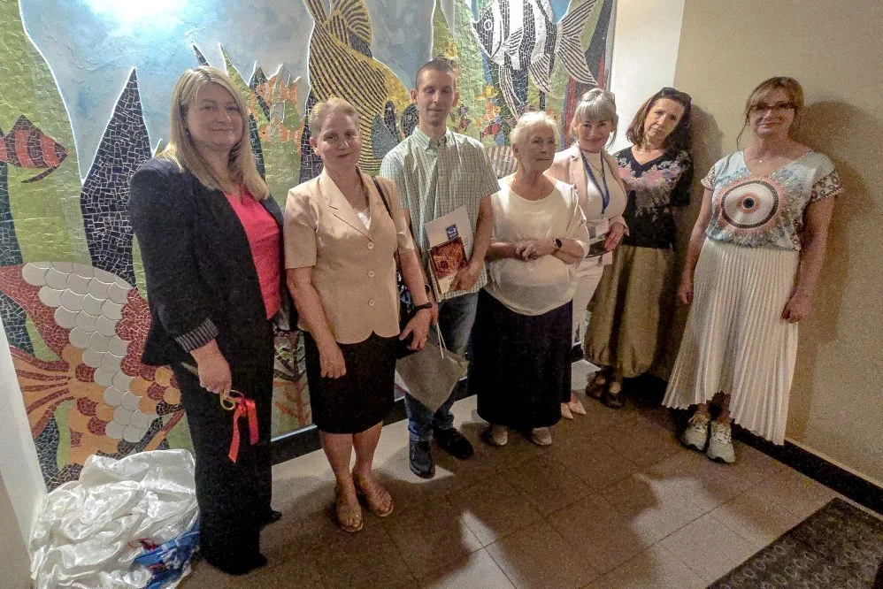 Sztuka, która daje siłę. W SPZLP odsłonięto wyjątkową mozaikę Mariusza Zawadzkiego