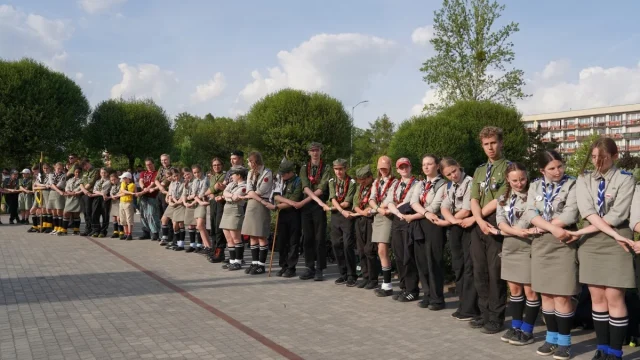 Harcerze ruszyli śladami historii. Rajd Obrońców Chorzowa za nami
