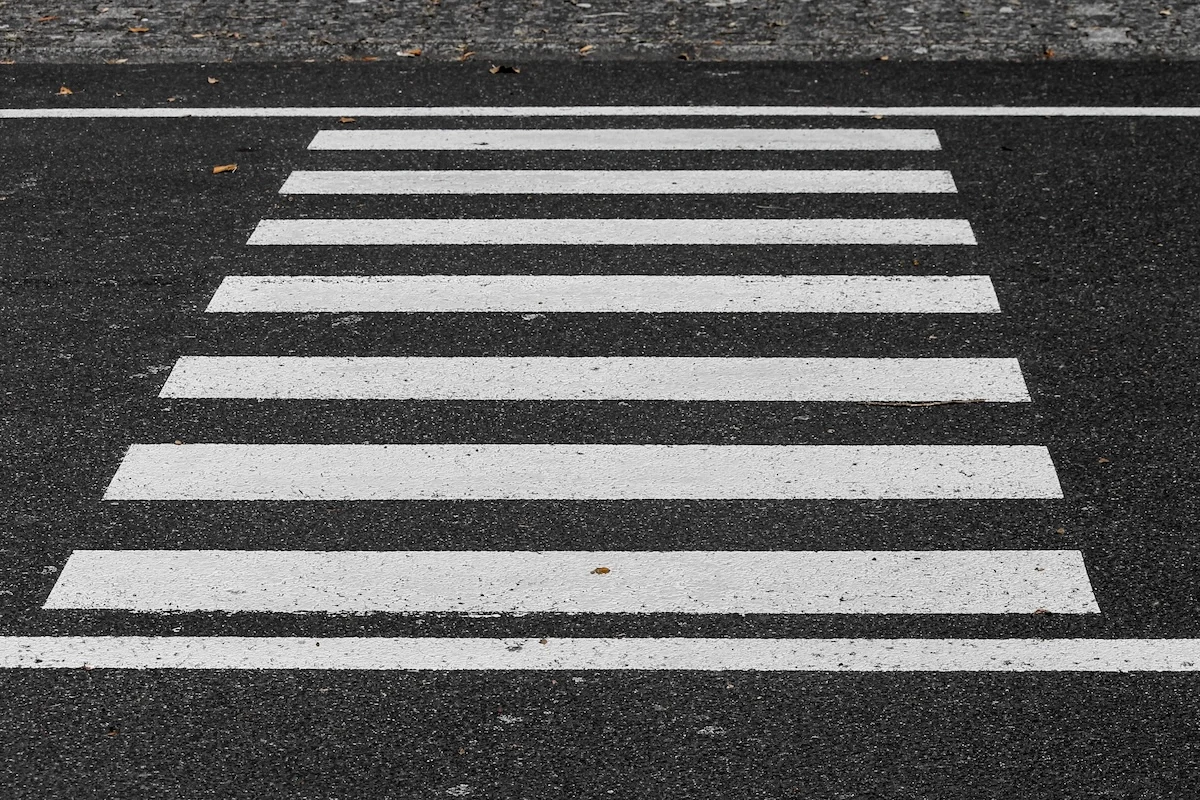 Przejście dla pieszych to nie przejazd dla rowerów czy hulajnóg