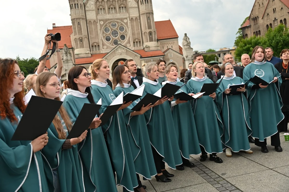 Ruda Śląska rozbrzmiała śpiewem. VII Noc Chórów za nami