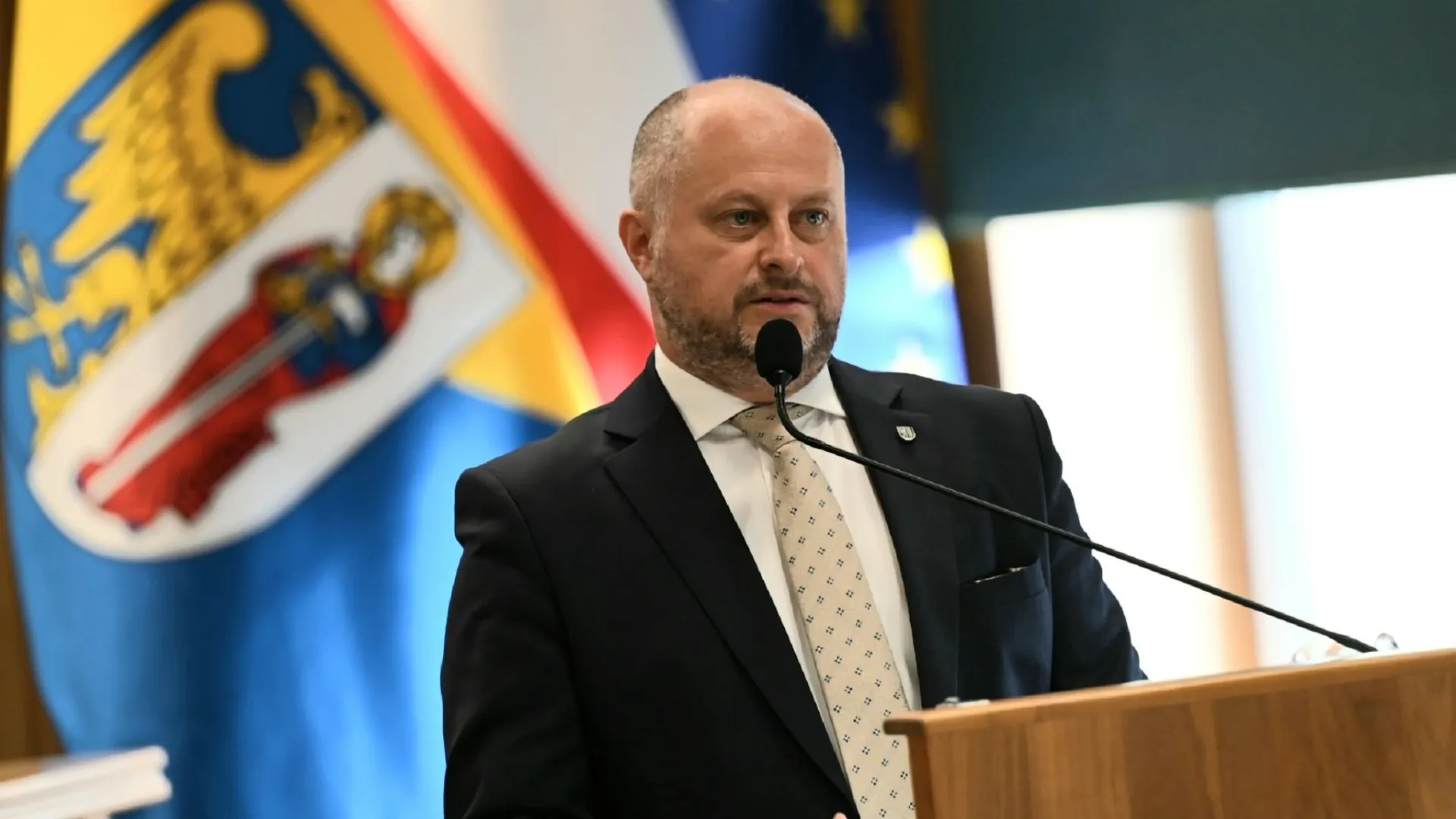 Rada Miasta udzieliła absolutorium Michałowi Pierończykowi