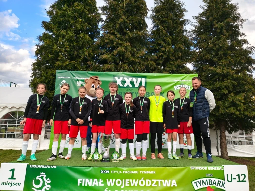 Chorzowianki jadą walczyć o PGE Narodowy! SP 17 Chorzów najlepsza w Śląskim Finale Pucharu Tymbark