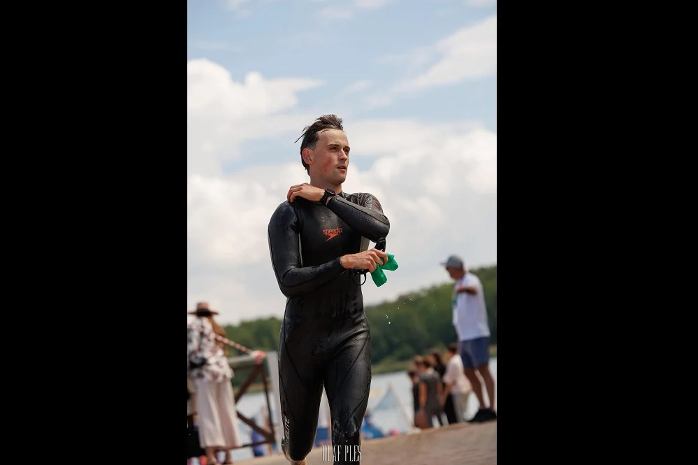 Mysłowicki policjant z sukcesem w triathlonie. Aleksander Szostak stanął na podium