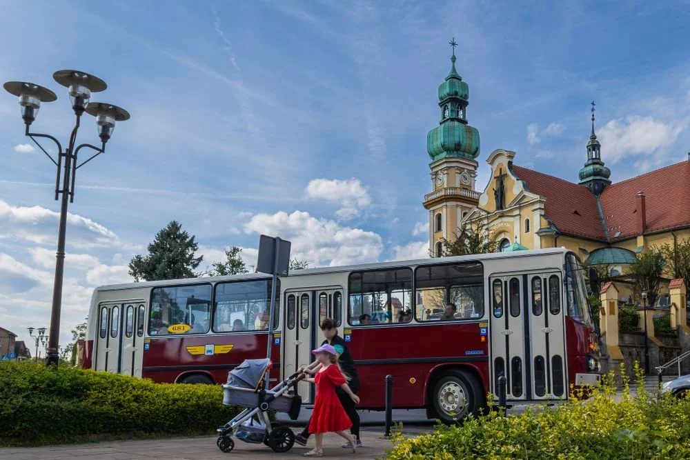 Nad wodę i w podróż w czasie. Rusza wakacyjna oferta Transport GZM