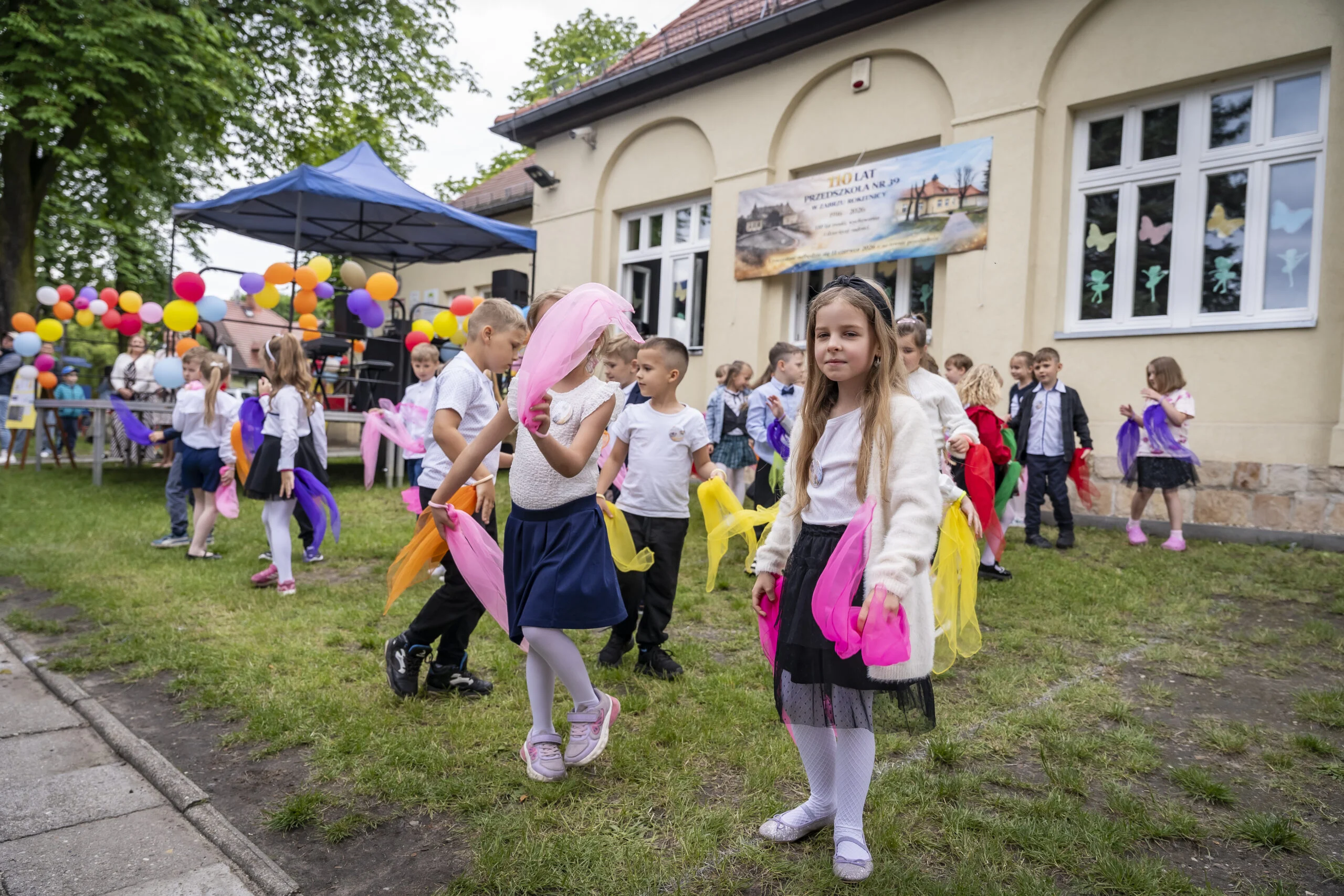 Przedszkole nr 39 w Zabrzu świętuje 110 lat. Dzieci i dawni pracownicy wzięli udział w jubileuszu.