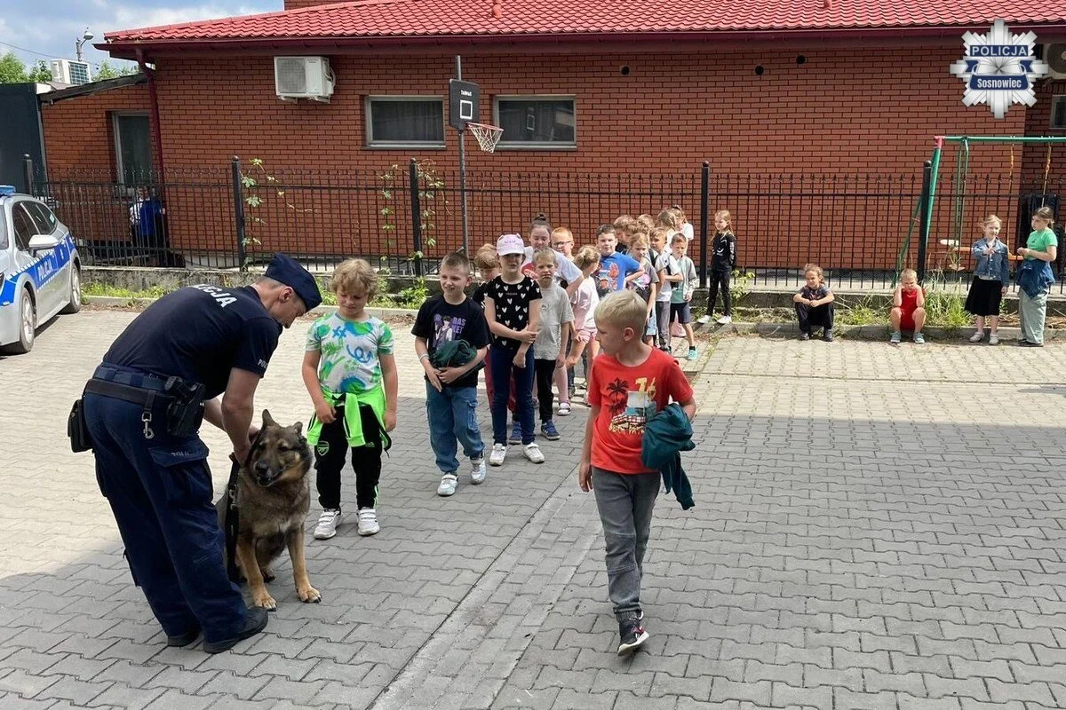 Tydzień Bezpieczeństwa w Sosnowcu. Dzieci poznały pracę policjantów