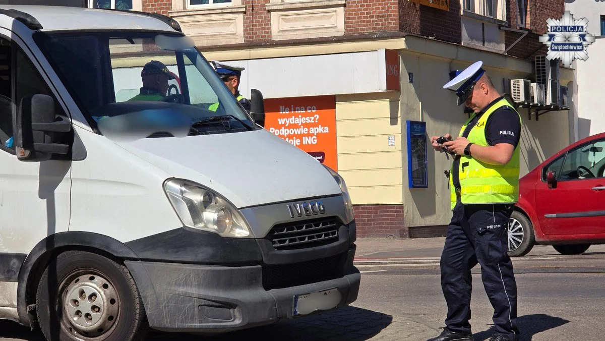 „Bezpieczny Pieszy” w Świętochłowicach. Policja ujawniła 40 wykroczeń