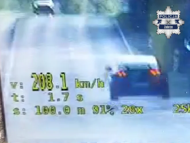 208 km/h na DK88. Kierowca Alfy Romeo zatrzymany w Zabrzu
