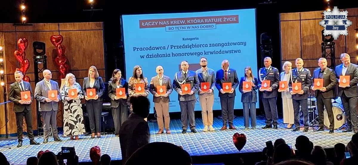 Komenda Miejska Policji w Żorach otrzymała wyróżnienie za wspieranie honorowego krwiodawstwa