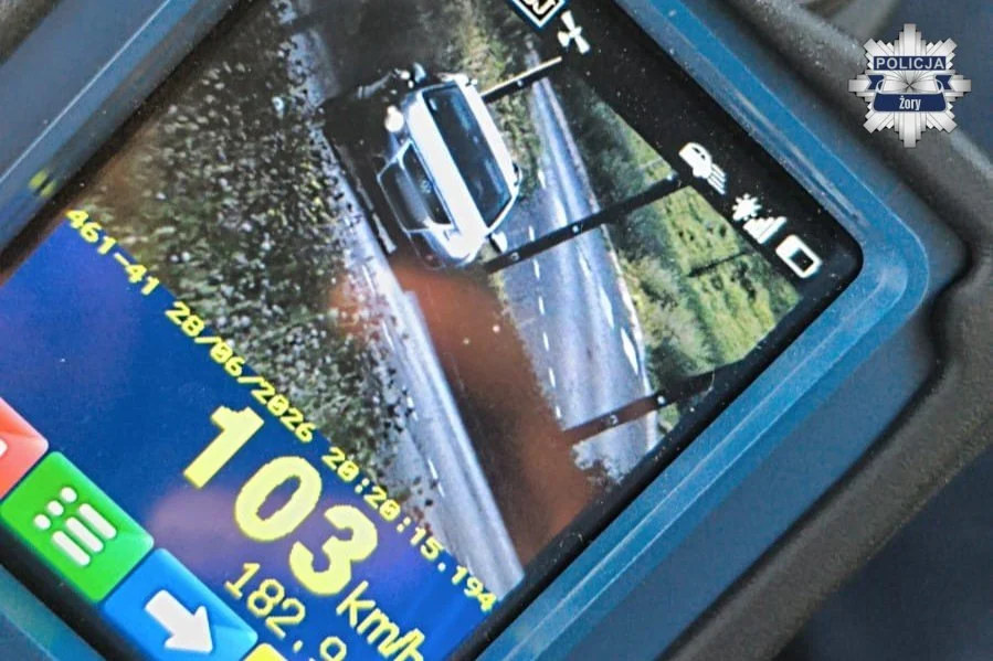 Wakacje bez prawa jazdy. 34-latek wpadł za prędkość na Alei Armii Krajowej
