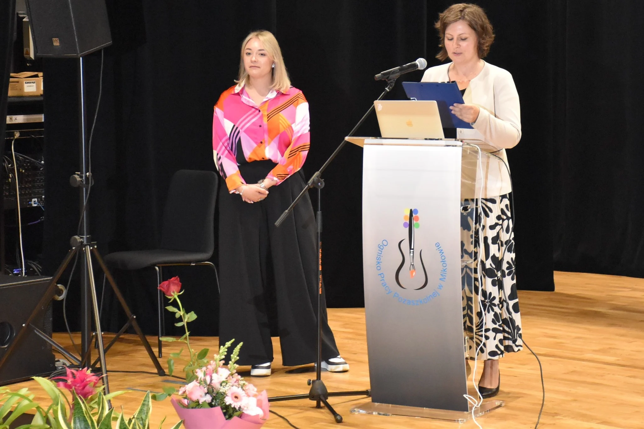 „Dzieci w sieci, a relacje w rodzinie”. Konferencja dla rodzin zastępczych w powiecie mikołowskim