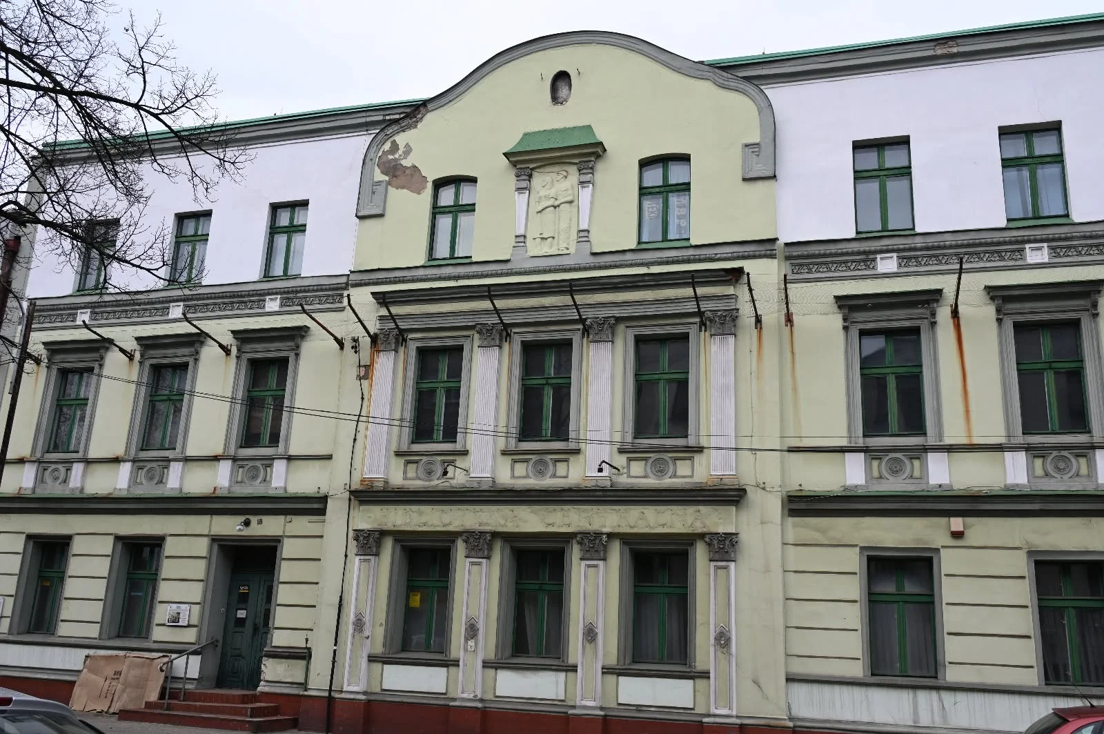 Drugie życie dawnej biblioteki w Wirku. Zamiast regałów będą mieszkania!