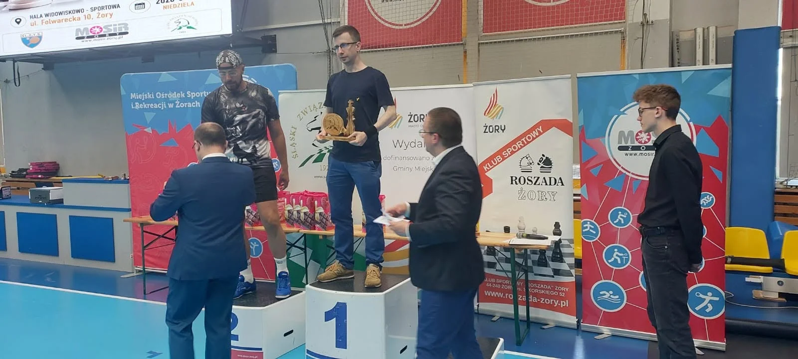 Szachy i tenis stołowy w jednym turnieju. Grand Prix w Żorach trzymało w napięciu do końca / fot. MOSiR Żory
