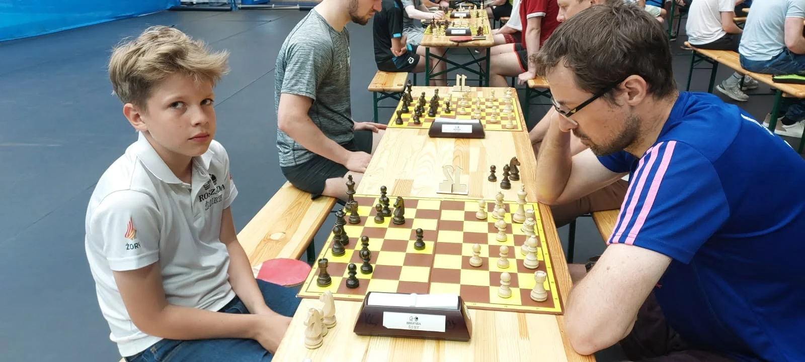 Szachy i tenis stołowy w jednym turnieju. Grand Prix w Żorach trzymało w napięciu do końca / fot. MOSiR Żory