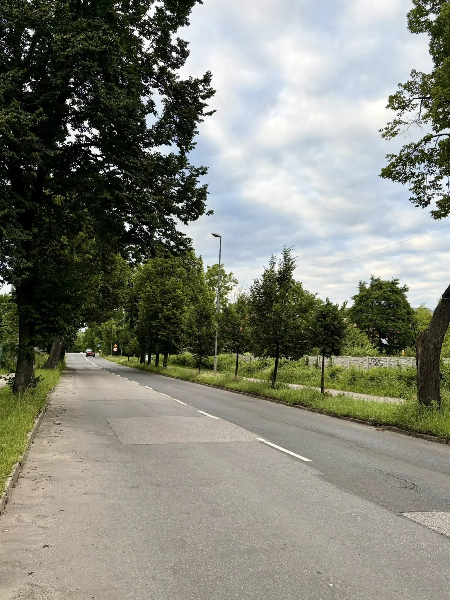 Nowe oświetlenie w Mikulczycach. Będzie bezpieczniej / fot. Kamil Żbikowski FB