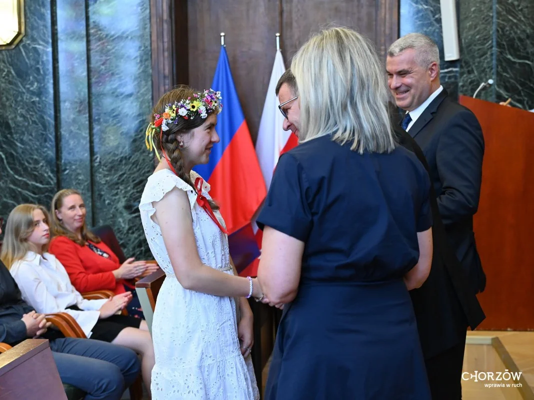 Najlepsi uczniowie z Chorzowa nagrodzeni. 35 prymusów odebrało wyróżnienia / fot. UM Chorzów FB
