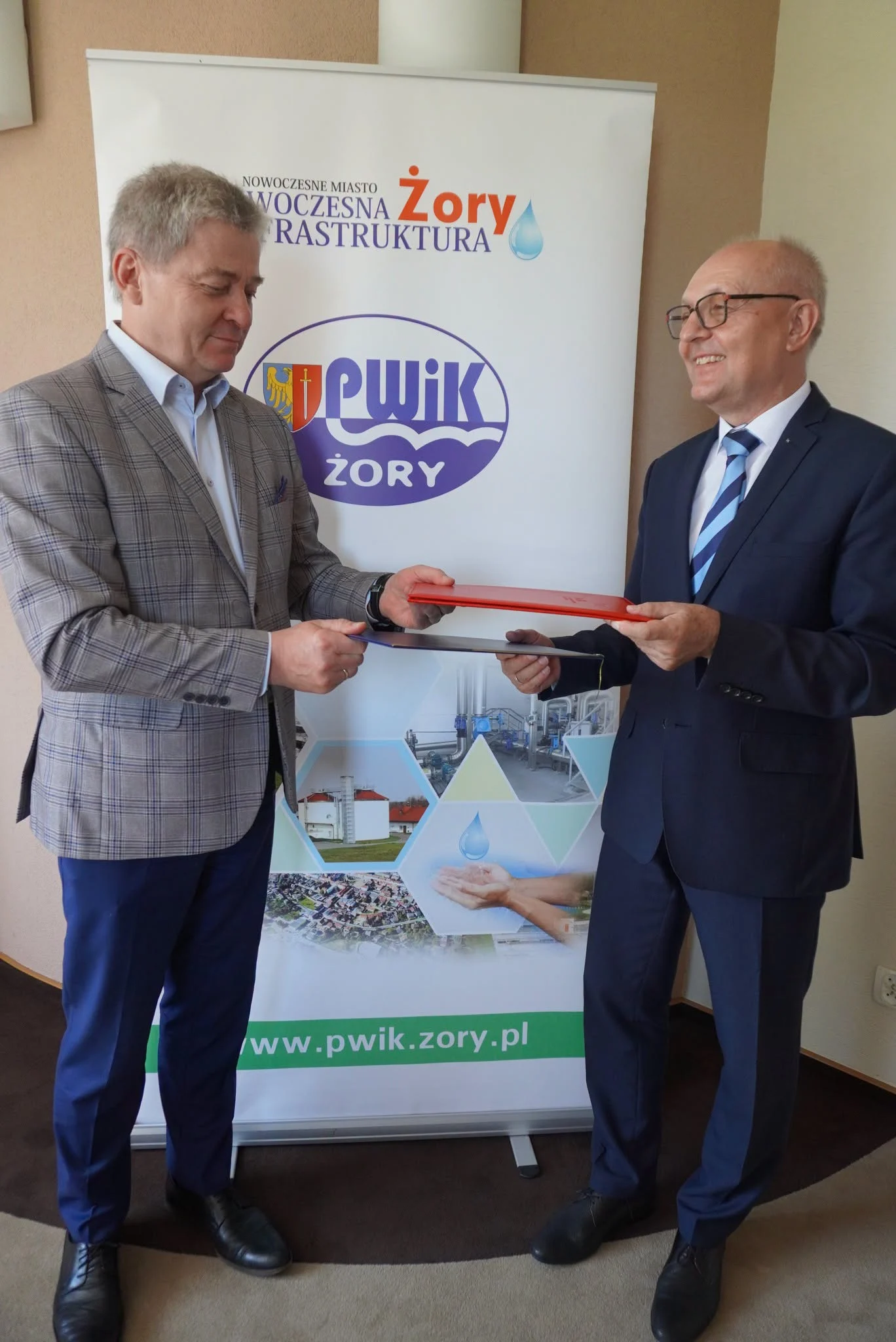 Umowa PWiK Żory z BGK podpisana / fot. UM Żory