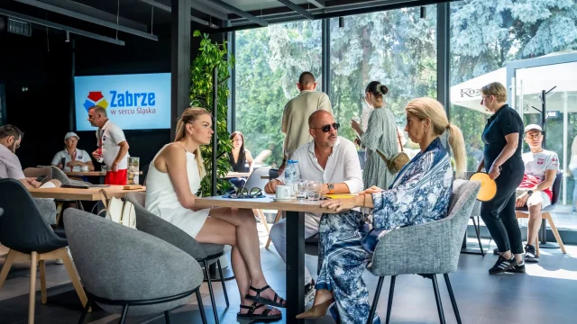 "Chillout dla Biznesu" w Zabrzu. Rodzinna strefa na Tenis Arena przyciągnęła najmłodszych