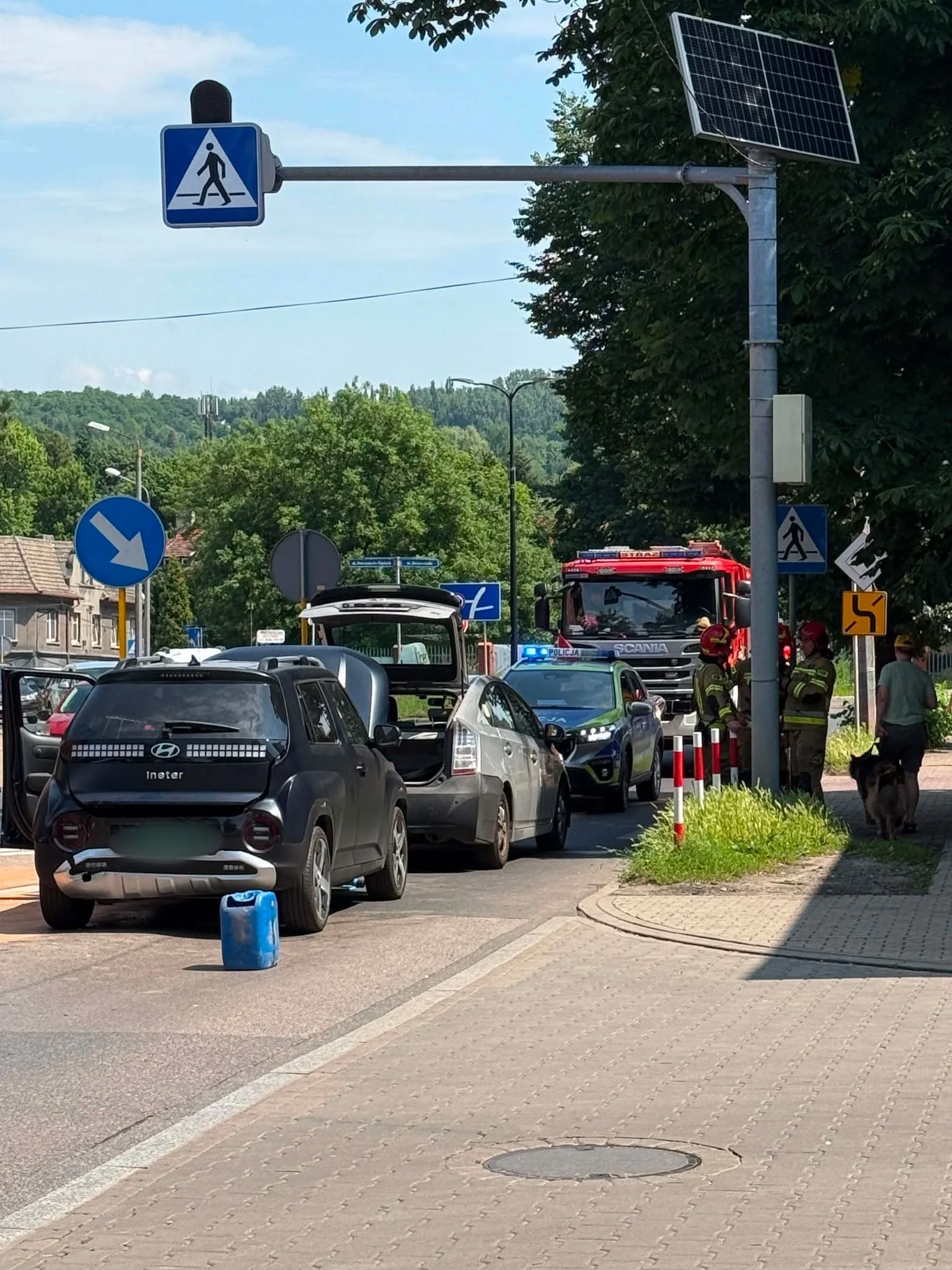 Kolizja na ul. Kokota w Rudzie Śląskiej. Trzy auta zderzyły się przed przejściem dla pieszych